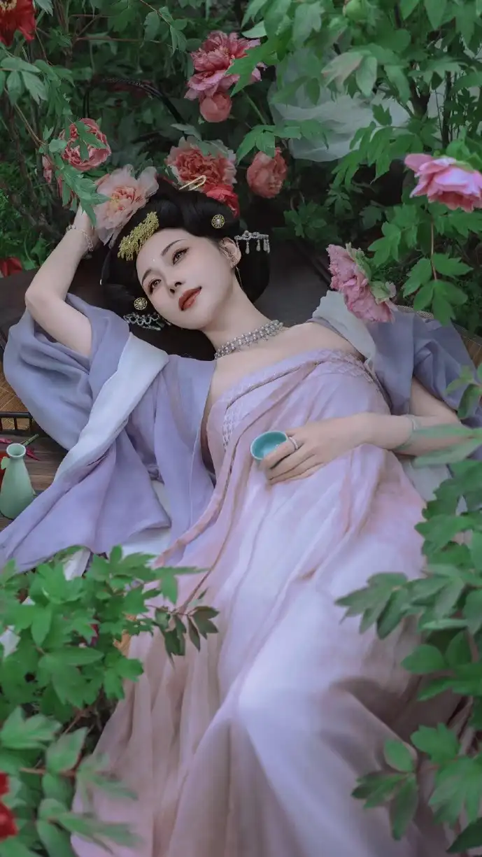 QQ邮箱下载界面数据分析